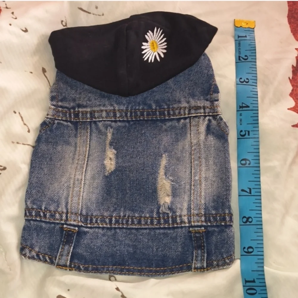 *4 for $28* Like New Pet Jean Vest With Daisy - Picture 2 of 4